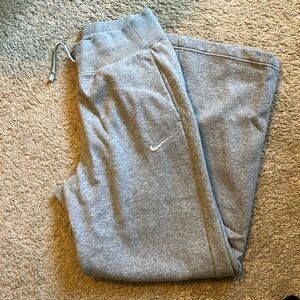 Women’s Nike loose wide leg sweats